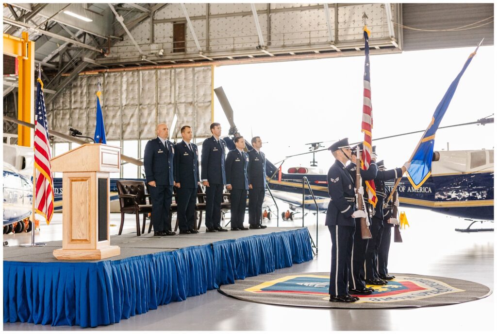 Presentation of the colors in the hangar