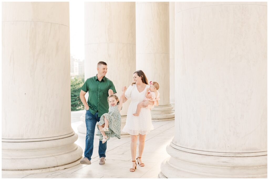 Family walking at the Jefferson Memorial