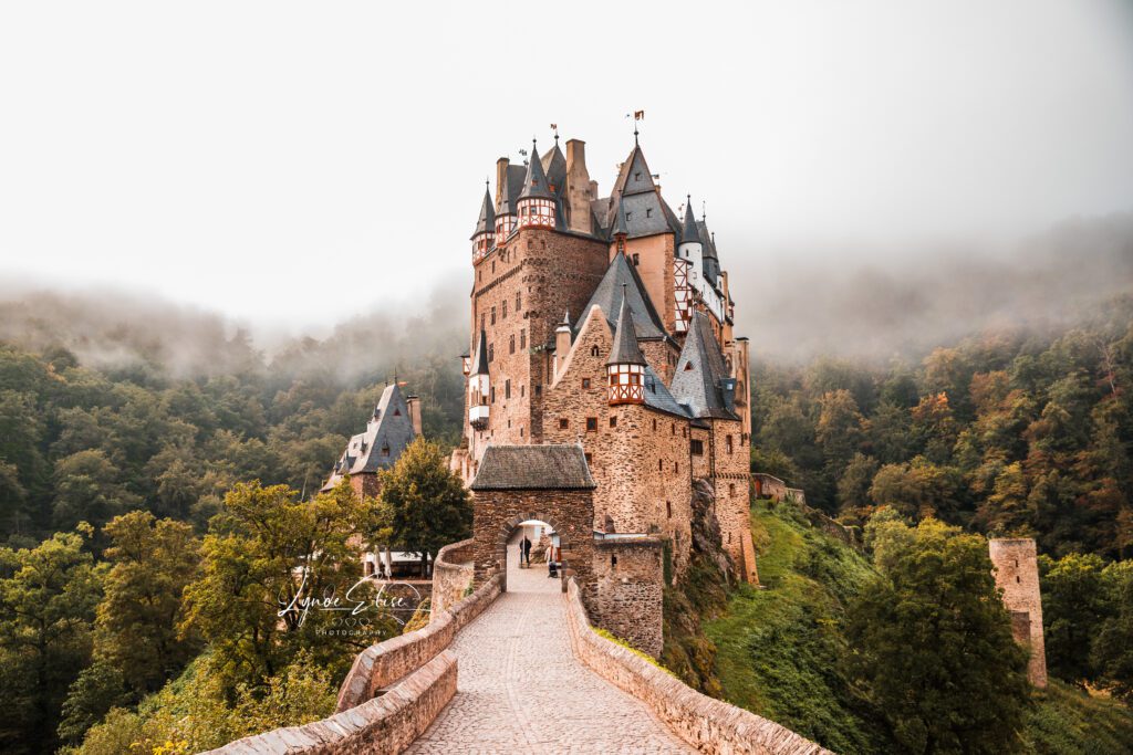 Image of Burg Eltz on a foggy day in Lynde Elise Photography's Wiesbaden, Germany photography spotlight